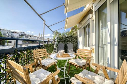 Acropolis Penthouse - Comfort & Wellness