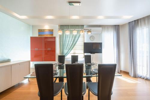 Agios Ioannis Metro station - Comfy Apartment