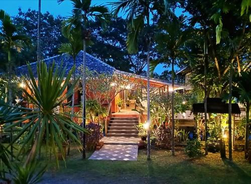 Zahrada ubytování Yuva Homestay II