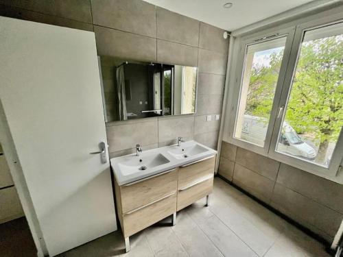 Photo de la galerie de l'établissement Le triangle d'or, à Vaires-sur-Marne