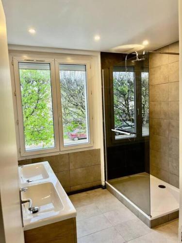 Photo de la galerie de l'établissement Le triangle d'or, à Vaires-sur-Marne