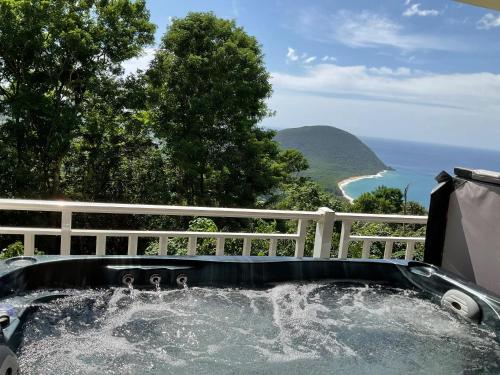 Appartement confortable à Deshaies avec vue sur la mer - 55 m²