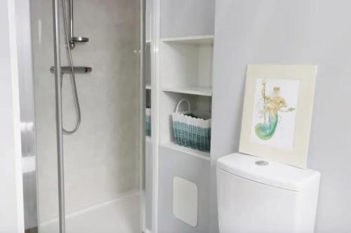 Ένα μπάνιο στο seaside loft