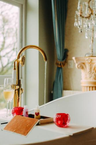 Le Boutique Hotel Gramado - Exclusivo para Casais — Property building