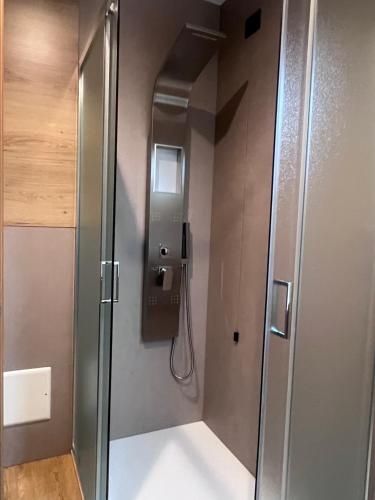Ένα μπάνιο στο Anemone Bianco Suite Rooms