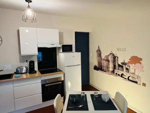 Photo de la galerie de l'établissement Fraichement Rénové, Spacieux, Quartier Calme, Le Cocon De Lena, à Carcassonne