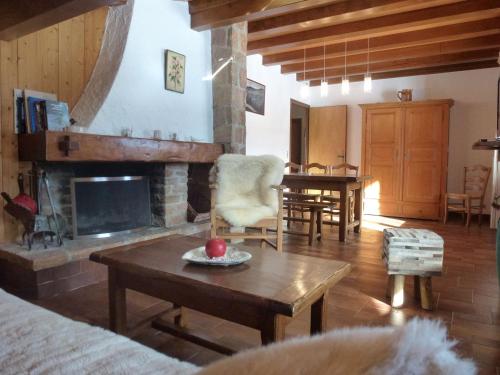 Appartement 3 chambres - Megeve, proche pistes de ski, parking, Wifi - FR-1-453-148