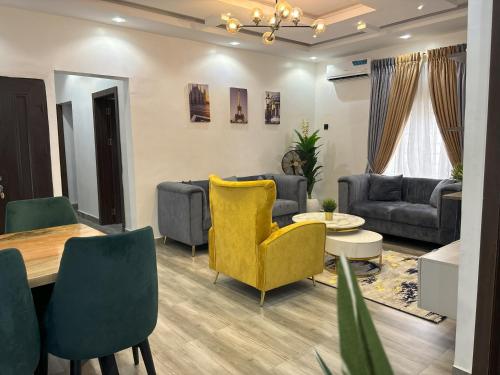 Χώρος καθιστικού στο 105 Residence