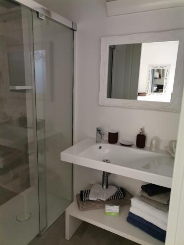 Ένα μπάνιο στο Hotel Madalù
