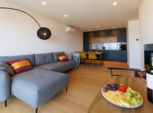 Luxury Apartment NARONA Sea&City view