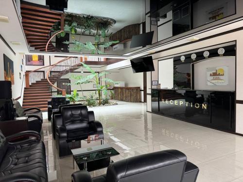 Ruang duduk di BUXOROYI SHARIF Hotel