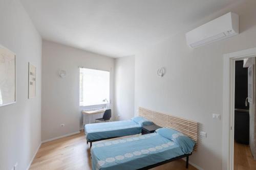 Modern Spacious Apartment on the Tevere
