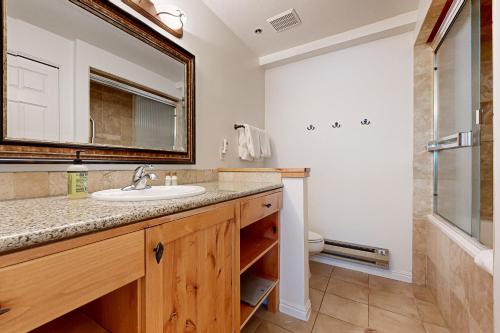 Vannituba majutusasutuses Peak-A-View