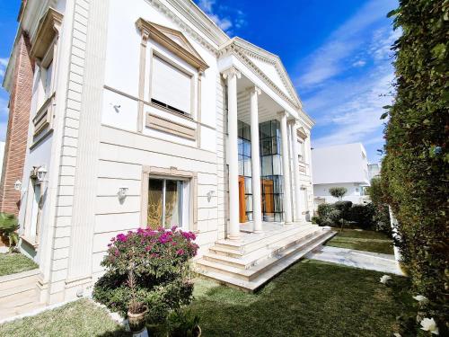 Edificio en el que se encuentra la villa