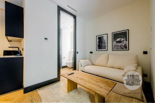 Encanto Madrileño para 2, vive en Calle del Aguila E3