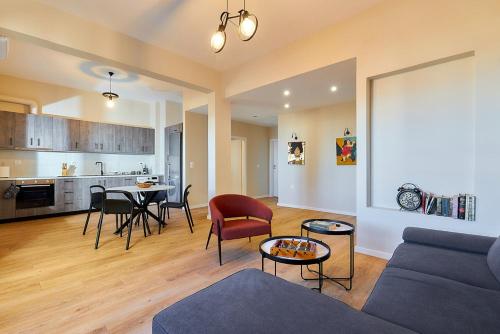 Heraklion Center Seaview Apt 2nd Floor