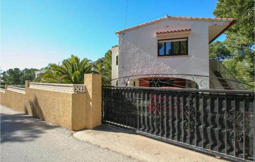 Amazing Home In Calp With Wifi