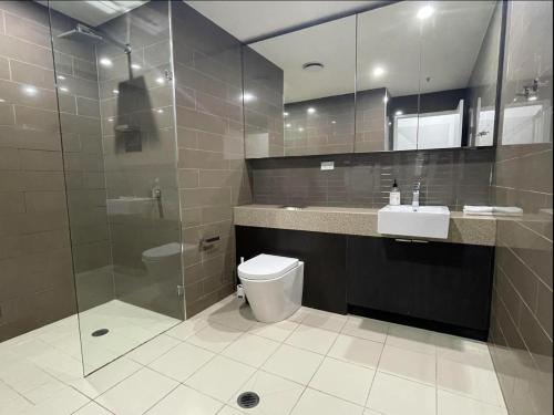 Koupelna v ubytování Sydney resort style condo 3 pools