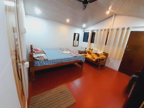 Voodi või voodid majutusasutuse SHIV SAI HUTS toas