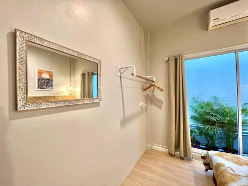 Koupelna v ubytování Surfer House Patong Center 3 Bedrooms