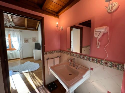 Ένα μπάνιο στο Le Sorgenti Casa Vacanze