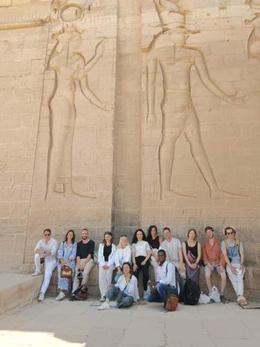 Clientes alojados en Five Stars Nile Cruise from Luxor to Aswan 4 nights included sightseeing