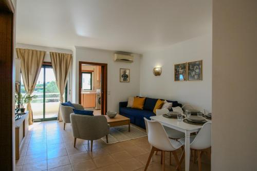 FLH Salgados Balcony Flat