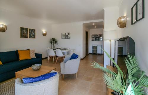 FLH Salgados Balcony Flat