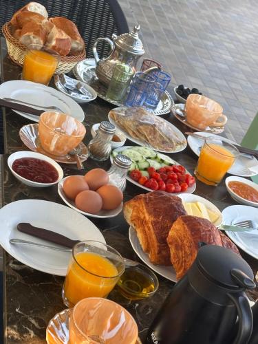 Jídlo v apartmánu nebo okolí