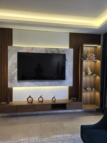 Elegant Zed Park Apartment