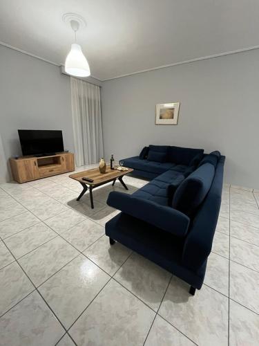 Linda's Apartment