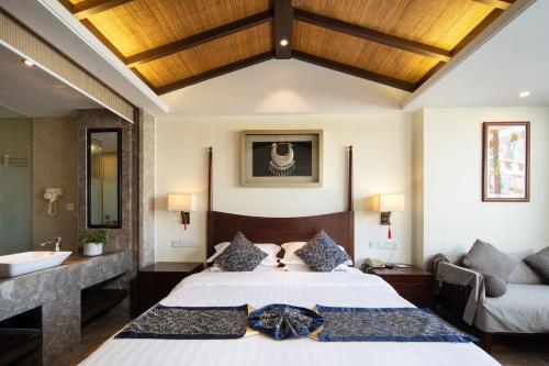 Ένα ή περισσότερα κρεβάτια σε δωμάτιο στο Lettry Hotel
