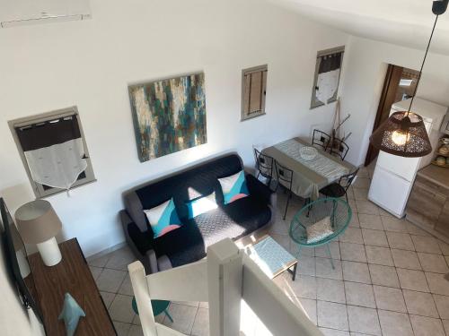Villa vue mer exceptionnelle à 500m de la plage de Santa Giulia