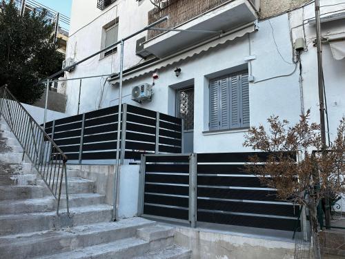 MMs house at Mikrolimano