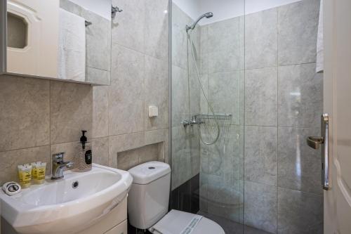 Bilik mandi di VILLA ARIADNI