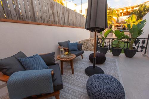 Stadthaus - Alica 8 - Pool, Barbecue, Garten, Terrassen und im Winter Zentralheizung und Kamin, hochwertig saniert