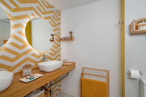 Terra by La Pita - Central Premium Apartment with Parking