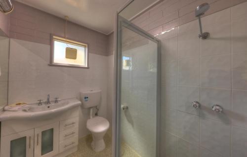Kúpeľňa v ubytovaní Best Western Burnie - Murchison Lodge