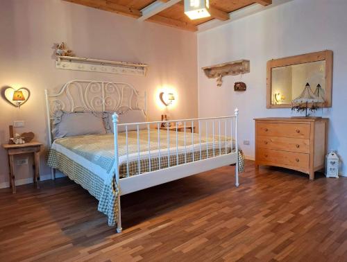 Postel nebo postele na pokoji v ubytování C'era una casa
