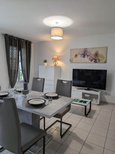 Chic appartement à 5 minutes de bus de Disneyland