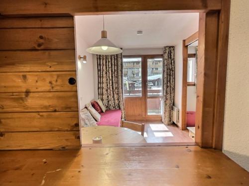 Fotografia z galérie ubytovania Résidence Rond-point Des Pistes Iii - Appartement 2 pièces pour 4 personnes situé à Val d’Isère, skis aux pieds et à 500m du centre du village, navettes gratuites au MAE-1798 v destinácii Val dʼIsère