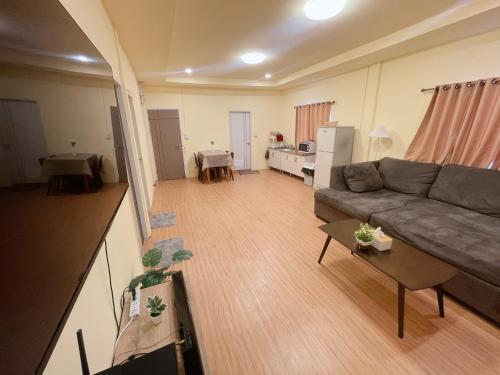 Η κουζίνα ή μικρή κουζίνα στο Pitcha Home