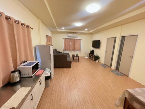 Μια τηλεόραση ή/και κέντρο ψυχαγωγίας στο Pitcha Home
