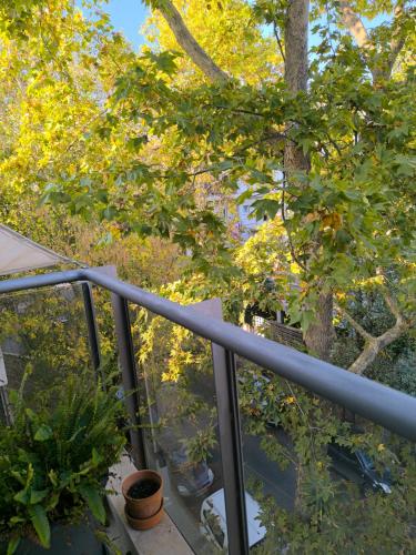 Modern Apartment - East SKG Near Sea