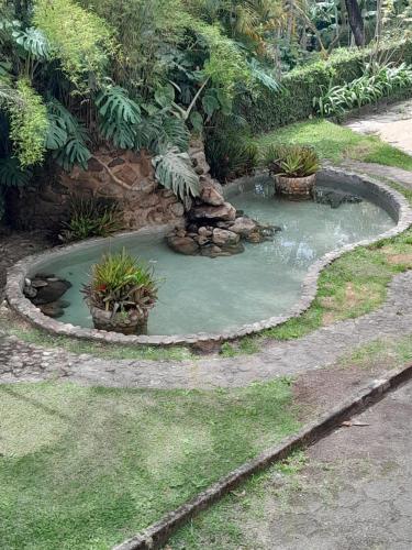 Taman di luar Espaço Plataforma