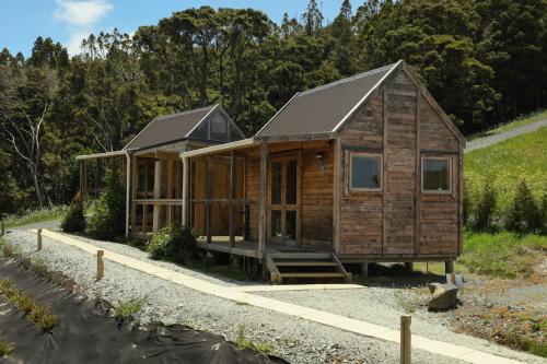 El edificio en el que está el campamento