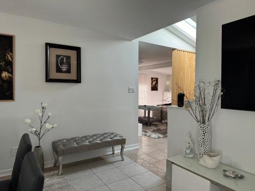 Gallery image of Location Siesta 1 mile away Home with HOT SPA in Sarasota