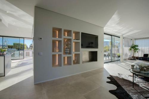 Villa 2 Rua das Palmas - Luxurious, Stylish & Modern