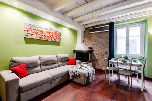 StayEasy Moscova - 2 Level apartment Brera Garibaldi