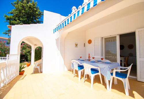 Casa Pazovida - Great 3-Bedroom Villa with Private Pool
